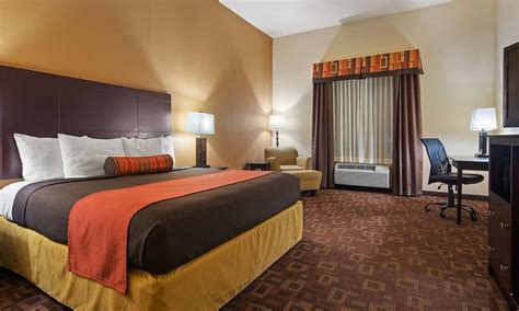 Best Western Plus Goliad Inn & Suites 